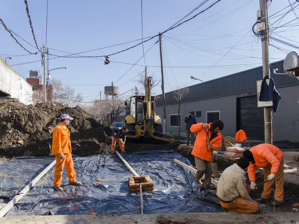 Lanús_pavimentación 1