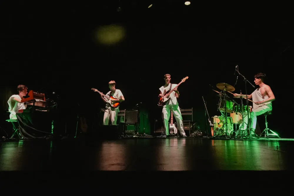 262d7acb-e6d7-409b-bb3f-1aee1632bf1d