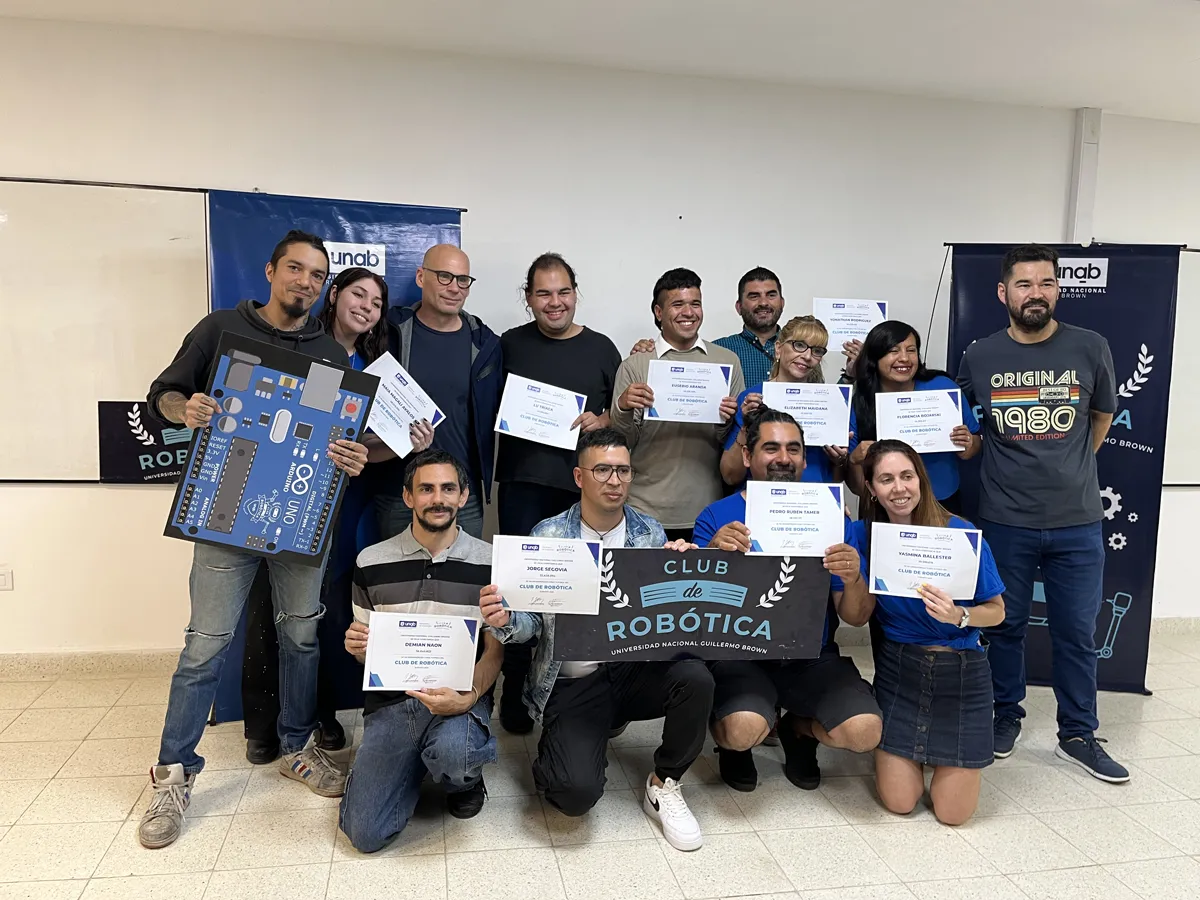 club-de-robotica-medios-1