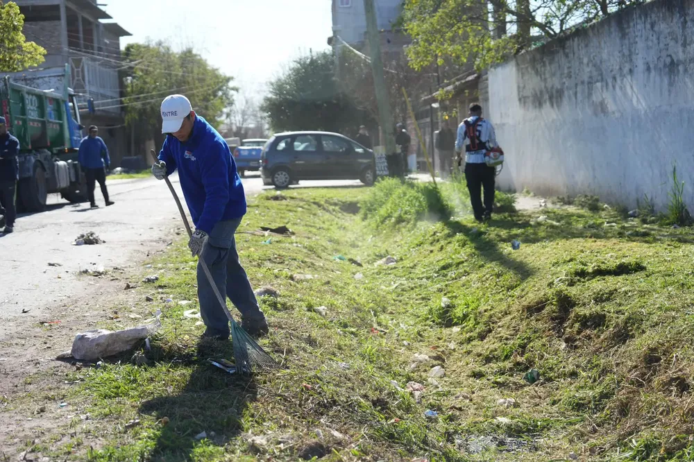 ed914cb2-9660-4ac3-9a9b-8fd0b4f8e5f3