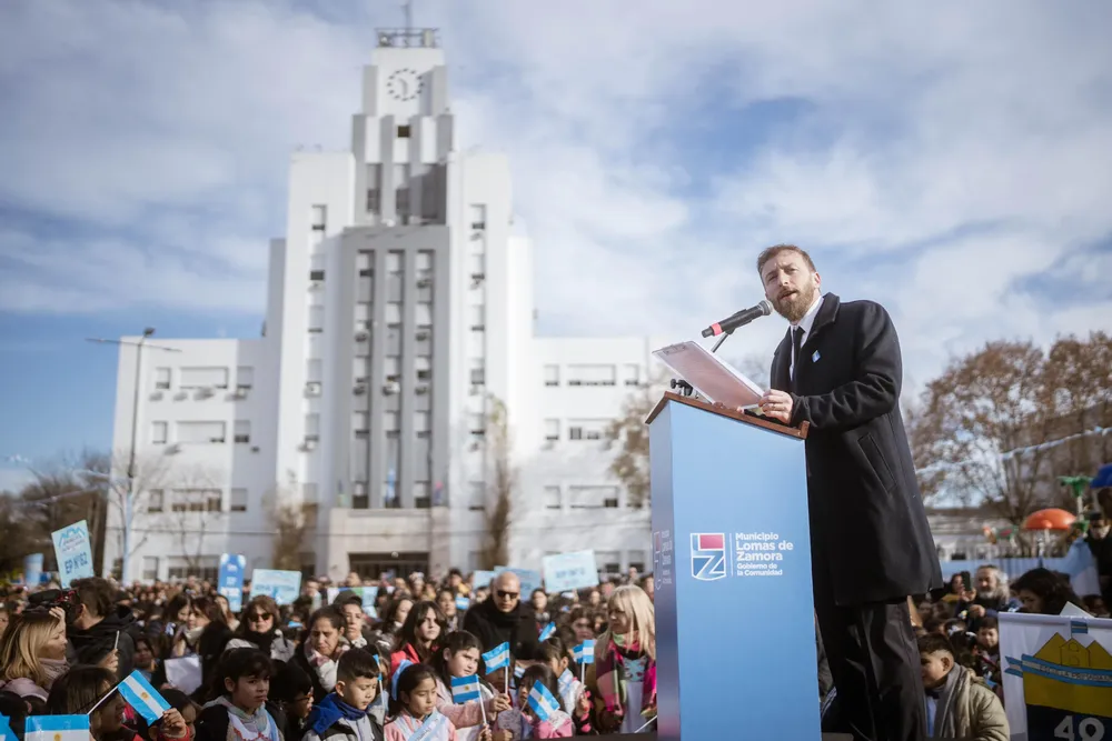 6174fcbc-99fe-40fe-85ae-bf6d91f45c38