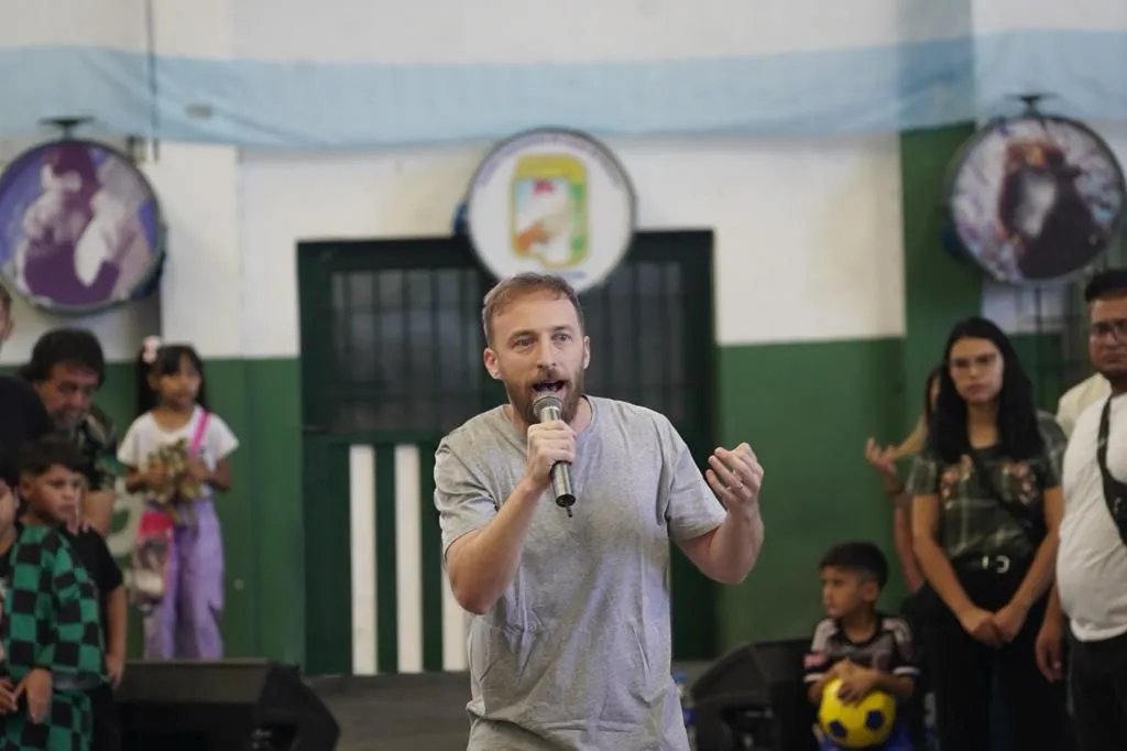 Imagen de WhatsApp 2023-12-30 a las 21.10.34_102088c7