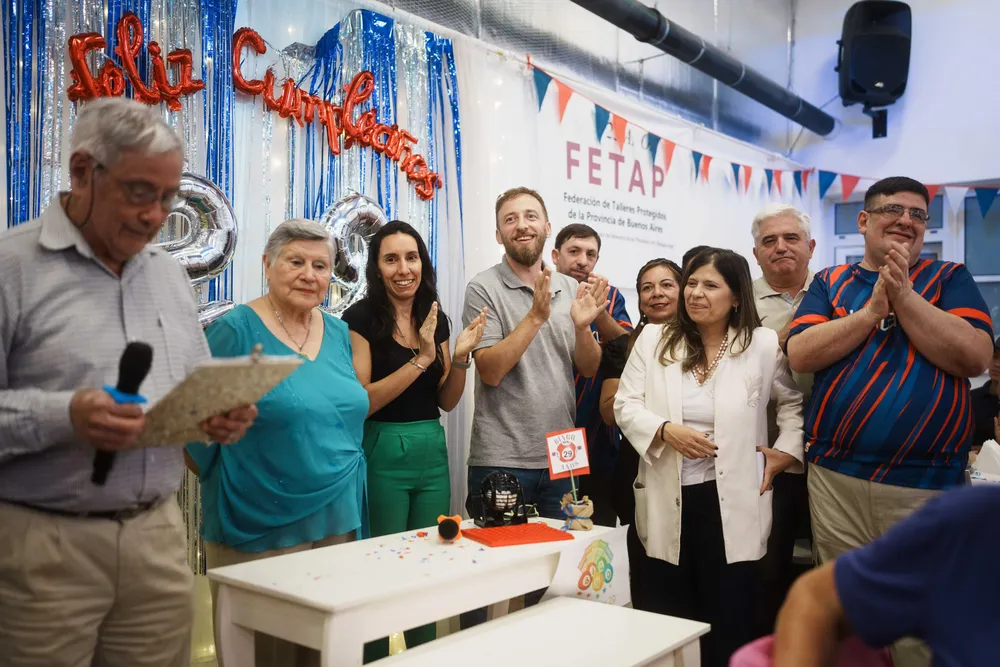 f390dc9f-23ec-49b0-bb5e-52c9749deb5b