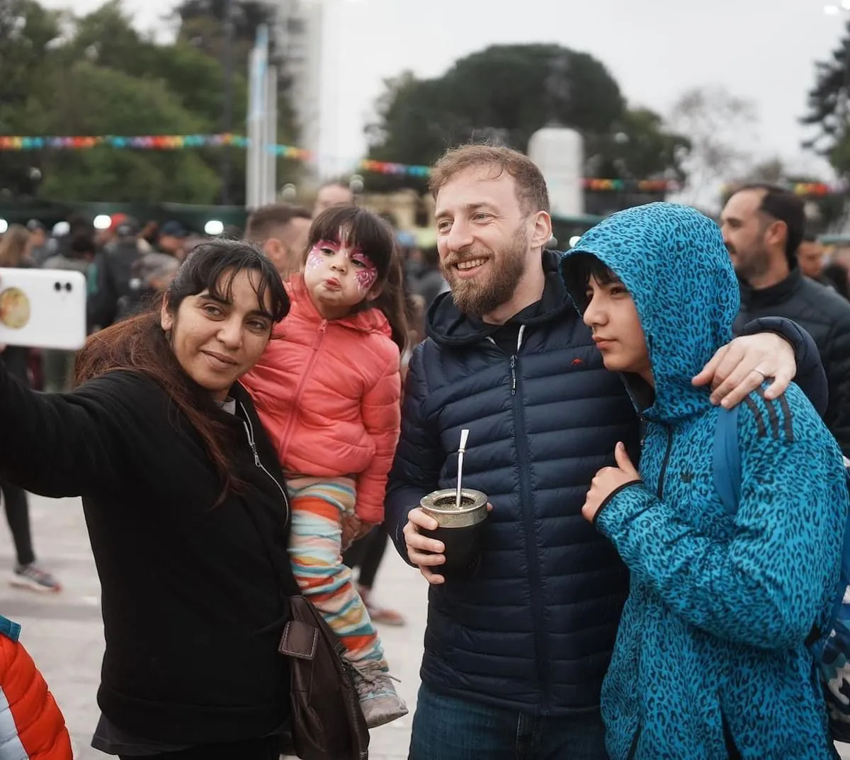 a33e2f42-7a30-4952-b2b5-4820386d3290