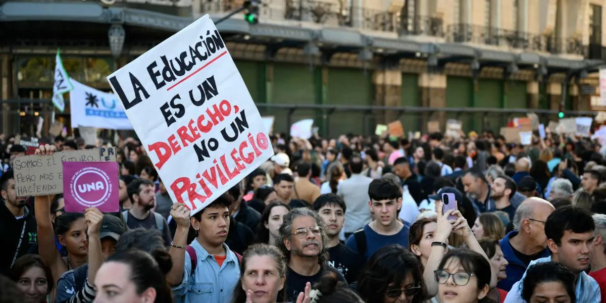 NOTA 1 ENCUESTA UBA
