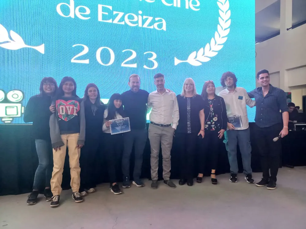 739fc687-0d89-4b6b-bef4-73e0ff53306f