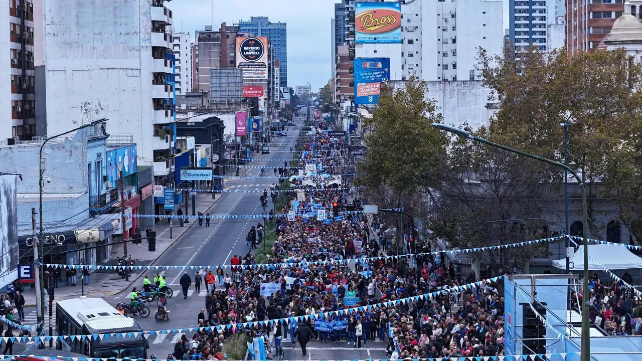 2b35cf3f-10fa-4cae-8f34-384bc004291e