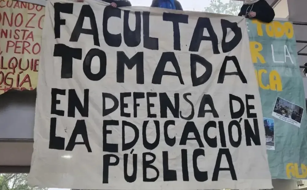 NOTA UNIVERSIDADES
