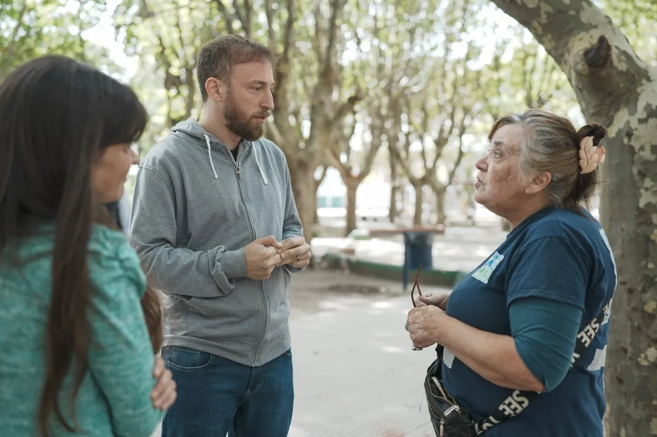 ec588969-d5c2-4a64-b090-f82c20f9ab20